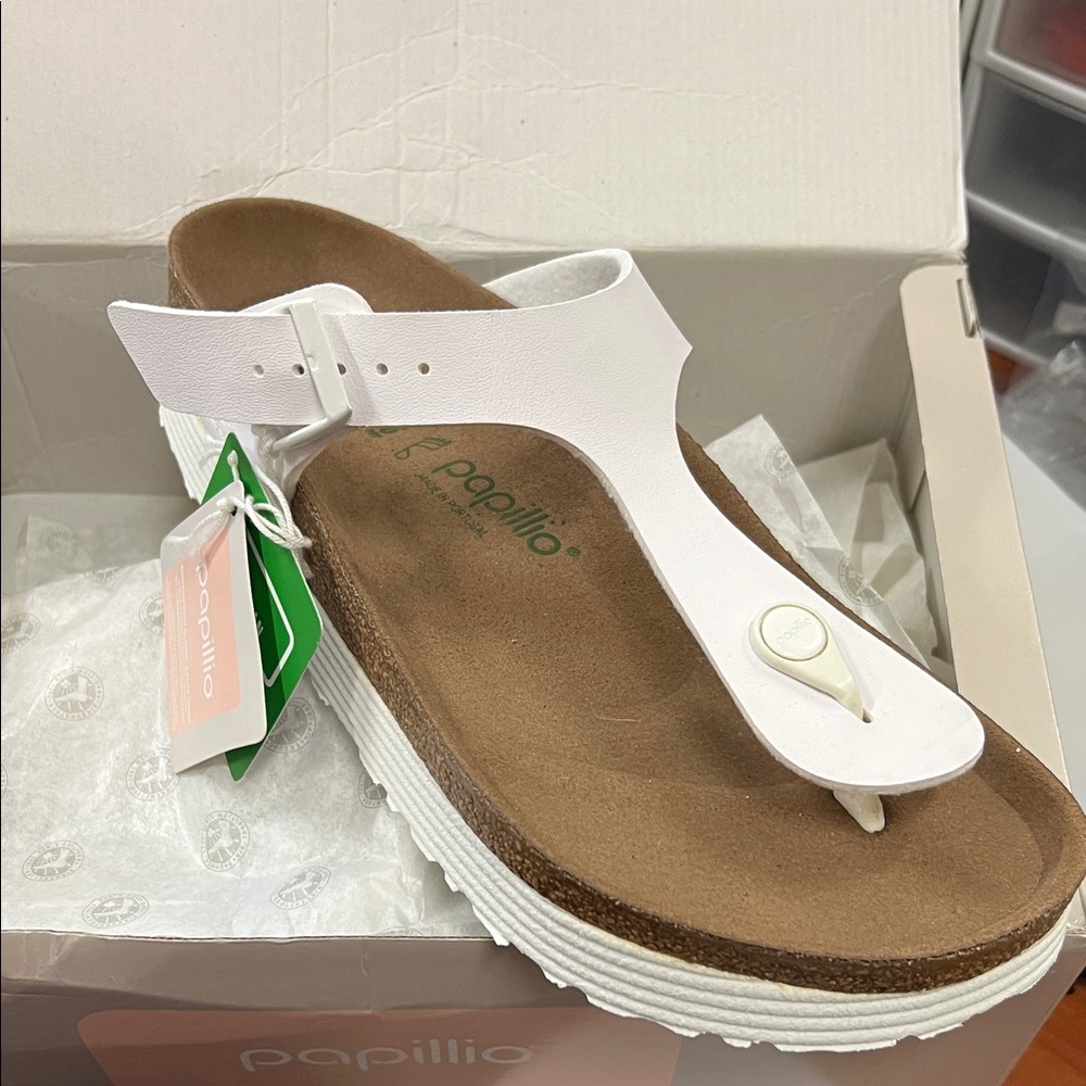 Birkenstock - Papillio White Gizeh Women's Sandals